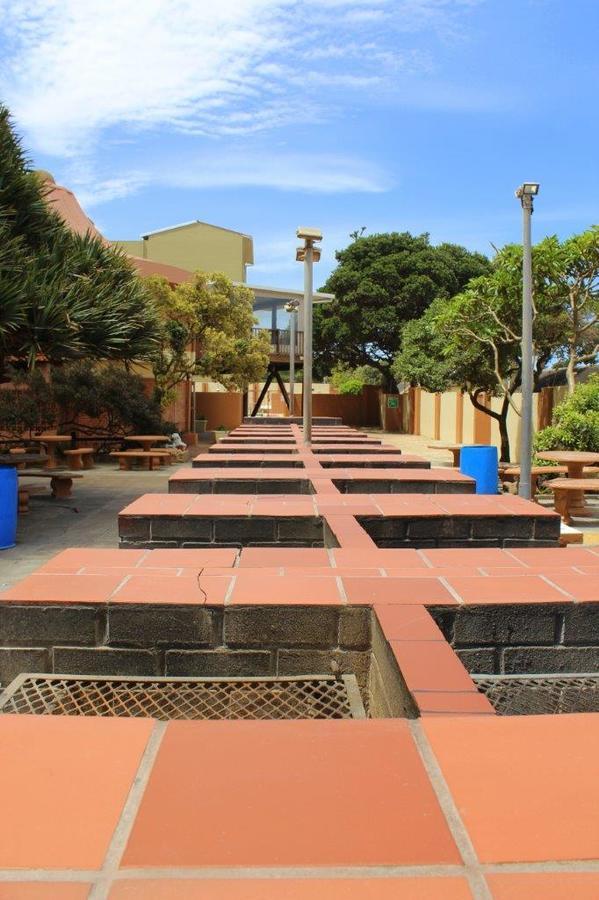 Sea Wave Holidays - Stella Maris Amanzimtoti Exterior foto